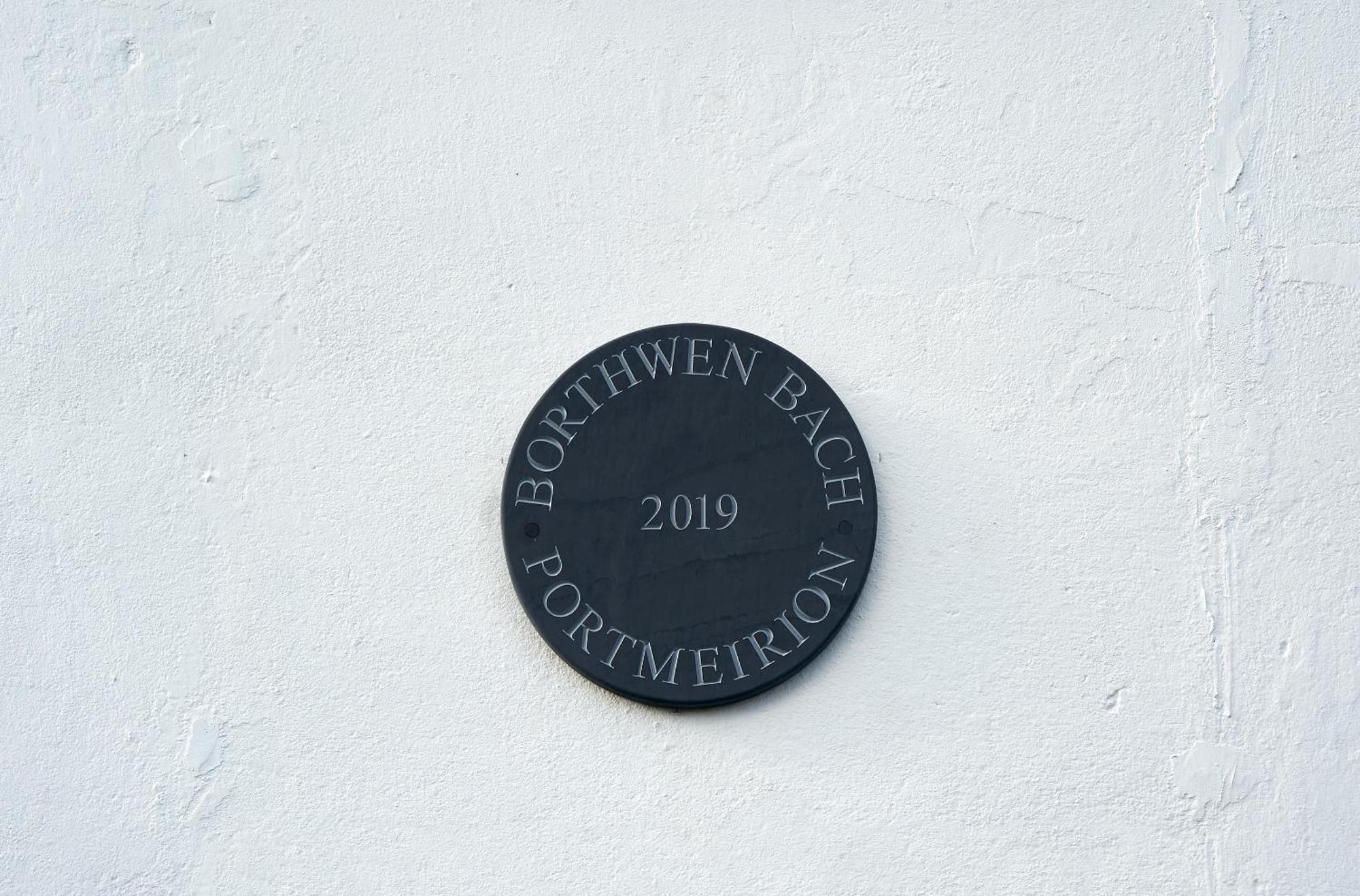 Portmeirion Village & Castell Deudraeth Портмадог Екстериор снимка